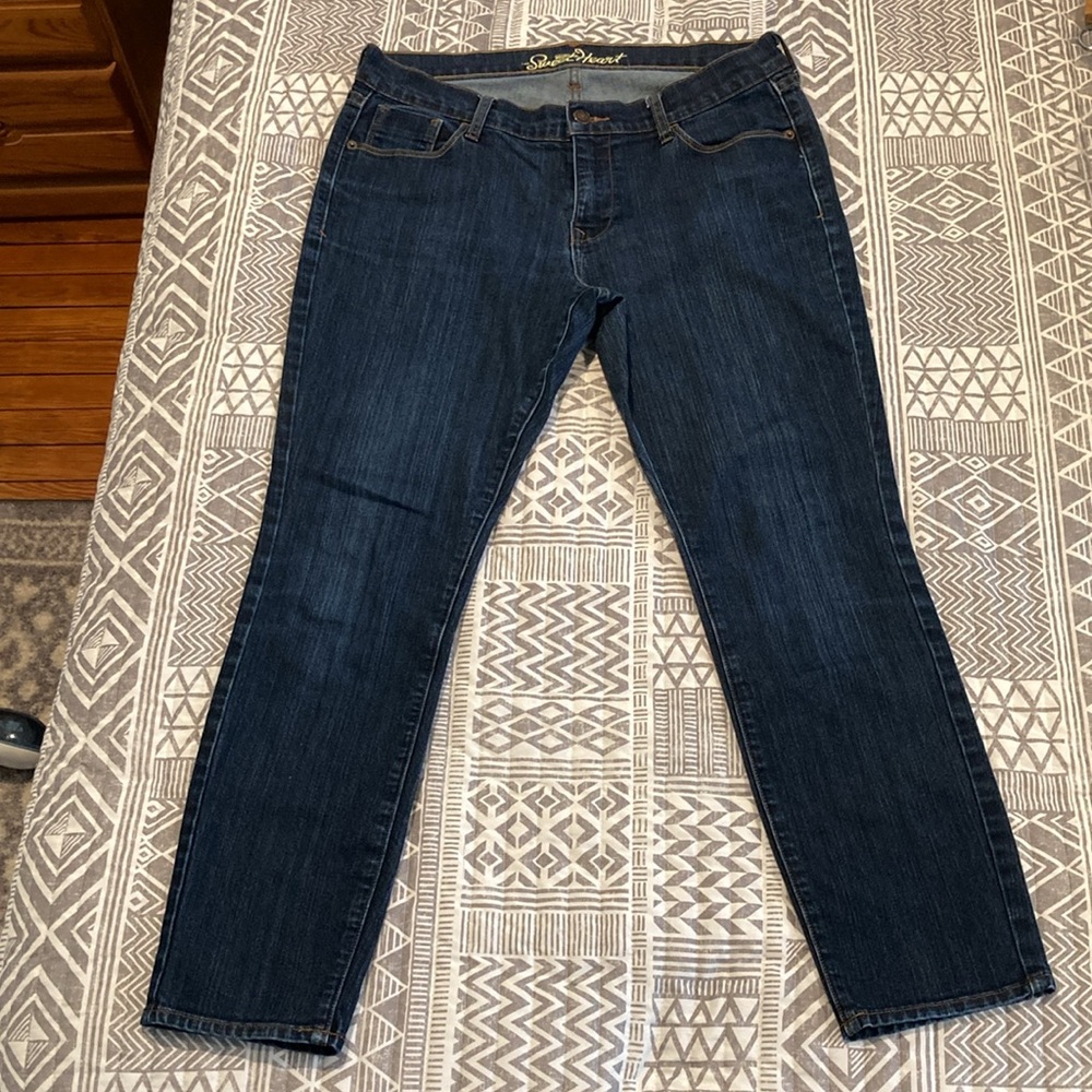 2/$30 💙 Old Navy Sweetheart skinny jeans 💙 10 short!